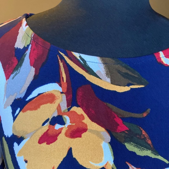 MSK floral, 3/4 sleeve A line dress, size petite small - Picture 2 of 12